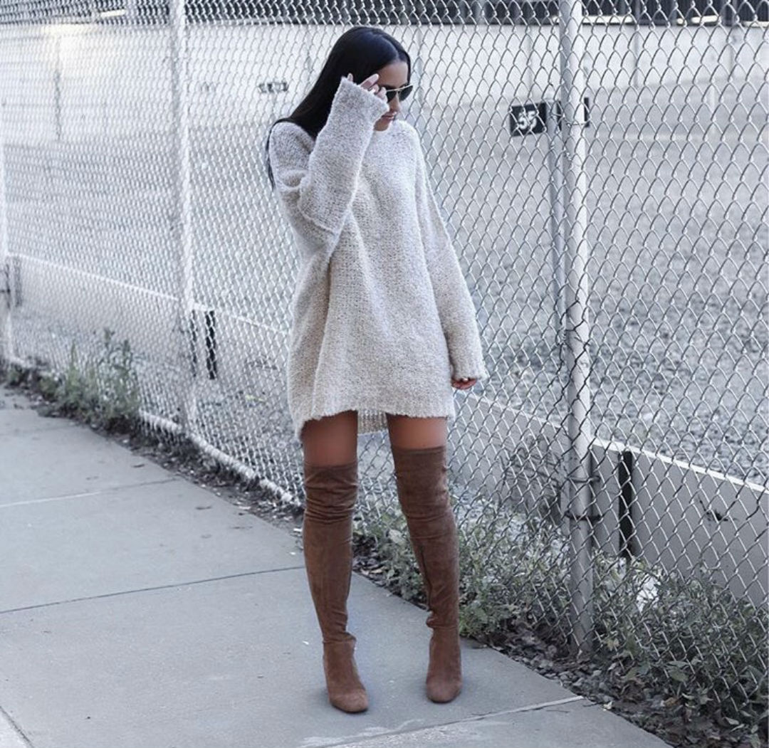 Blogger Sarah Lindner of The House of Sequins wearing free people shes all that sweater and one teaspoon shorts