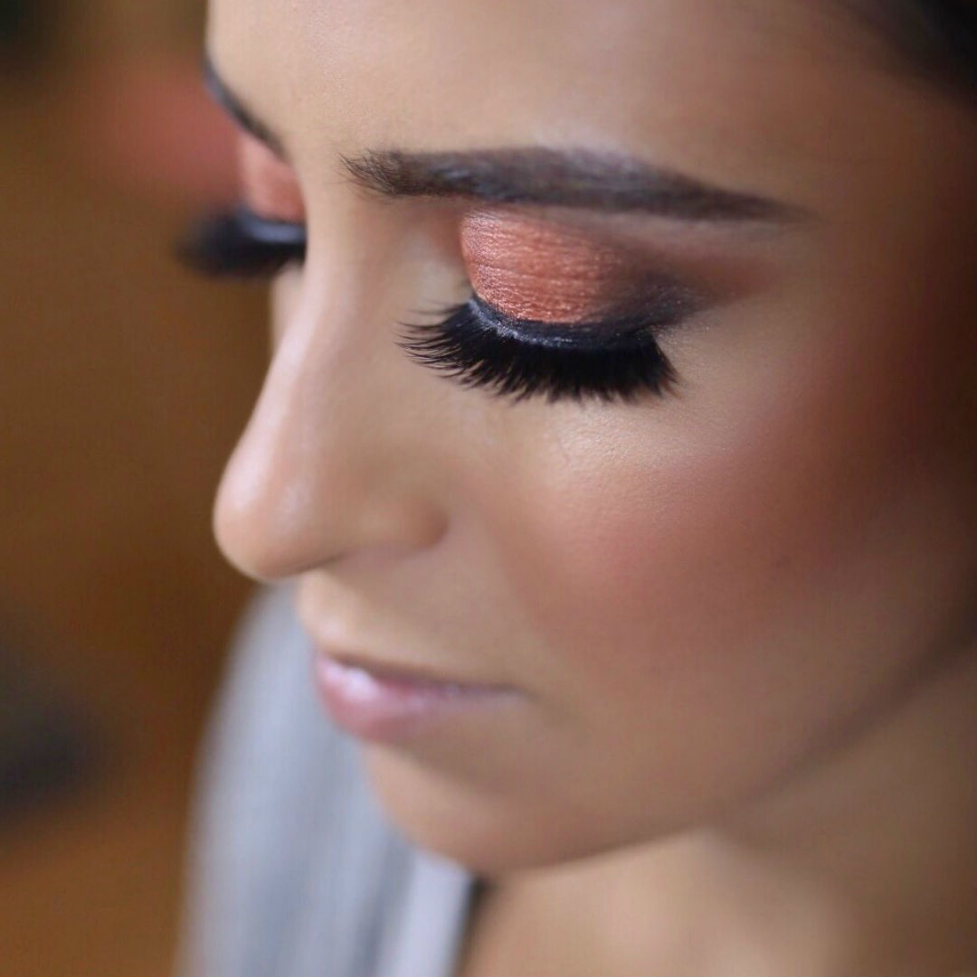 Blogger Sarah Lindner of The House of Sequins how to apply false eyelash strips