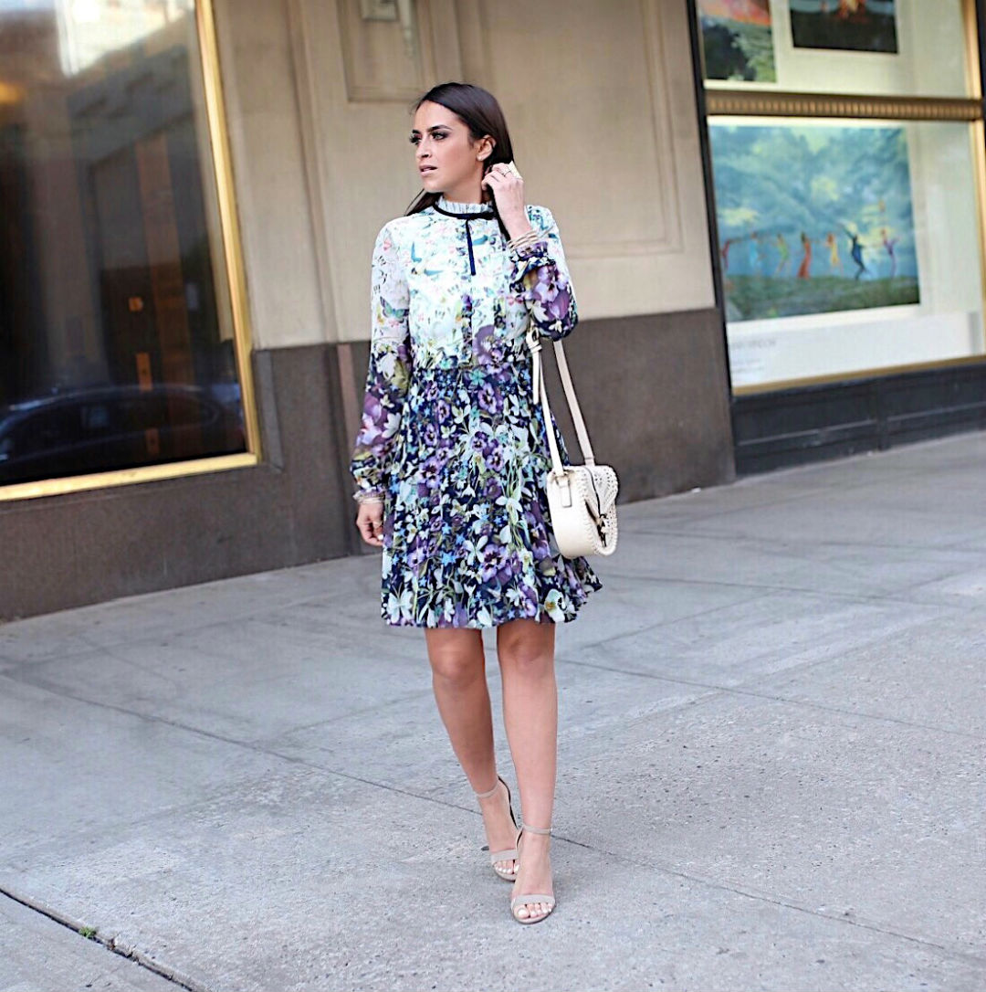 Blogger Sarah Lindner of the house of sequins wearing Meelia Floral Print Chiffon Dress