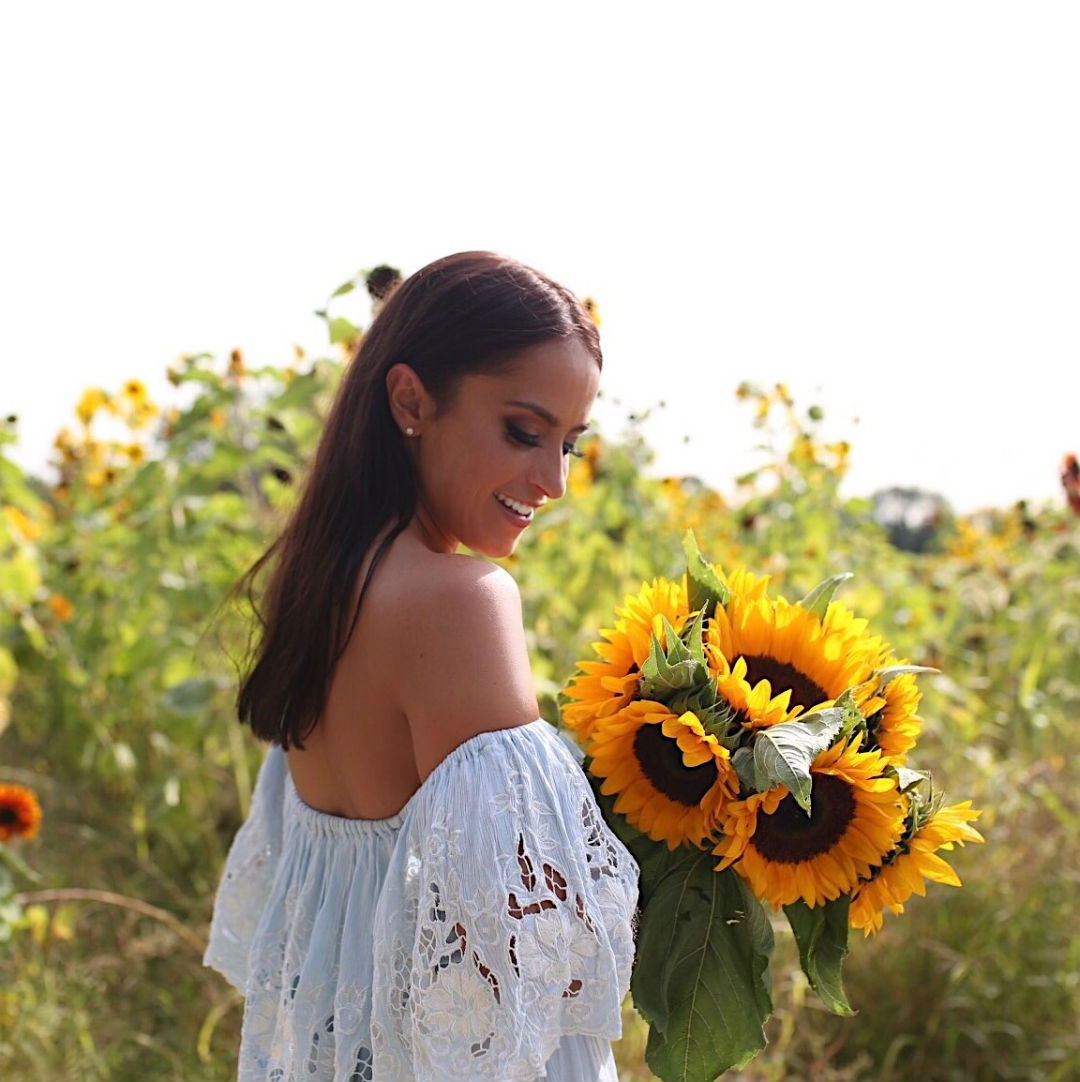 Blogger Sarah Lindner of The House of Sequins on What To Wear Wine Tasting or Flower Picking