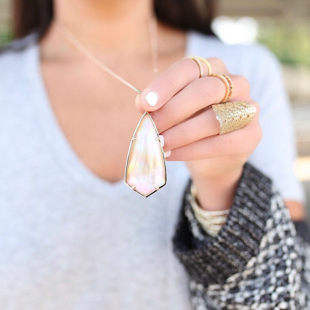 Blogger Sarah Lindner of The House of sequins wearing kendra scott 'Carole' Long Semiprecious Stone Pendant Necklace