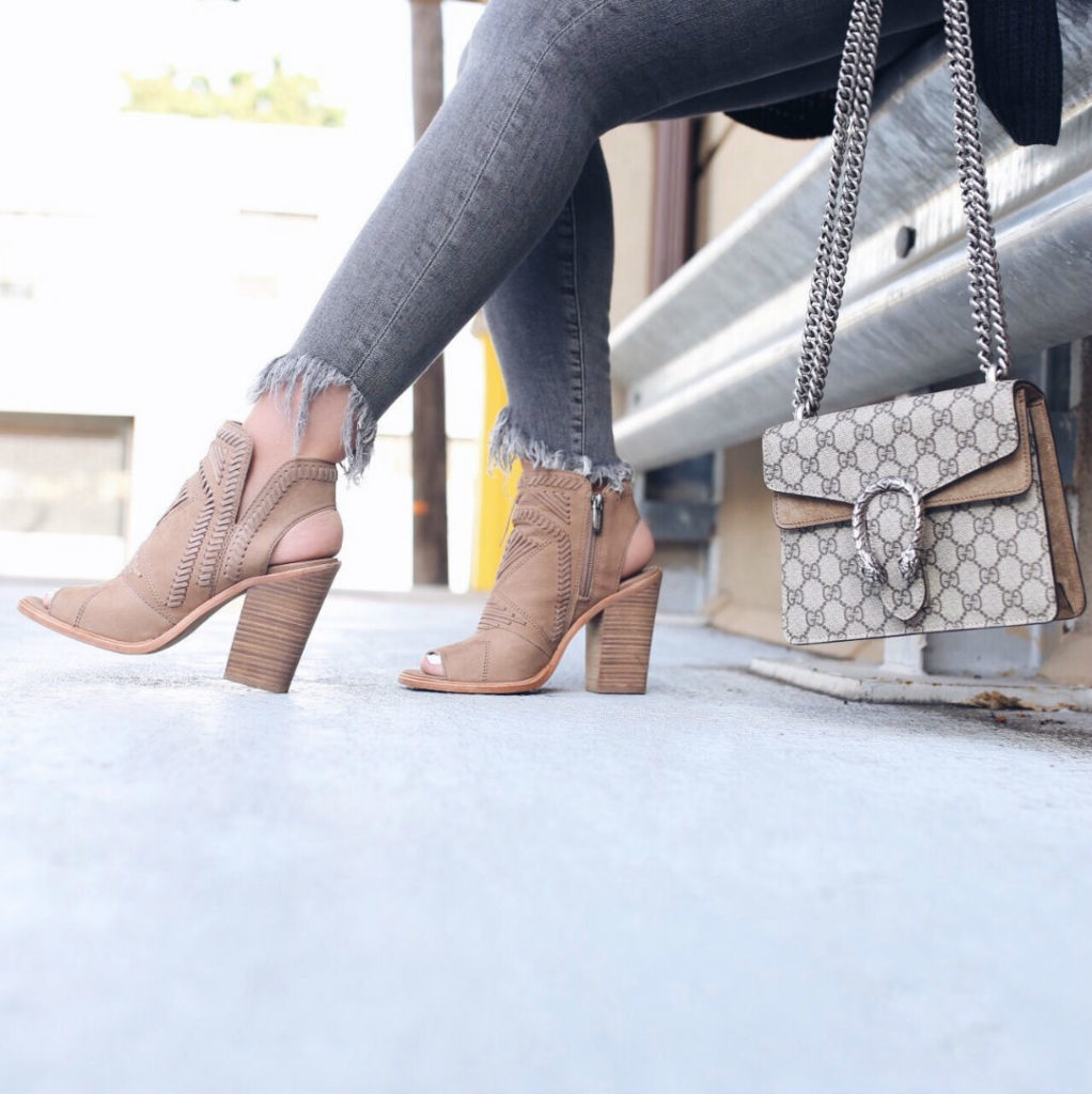 Blogger Sarah Lindner of The House of Sequins wearing Faux Pearl Detail Cardigan DREAMERS BY DEBUT, vince camuto block heels and frame grey frayed jeans for fall