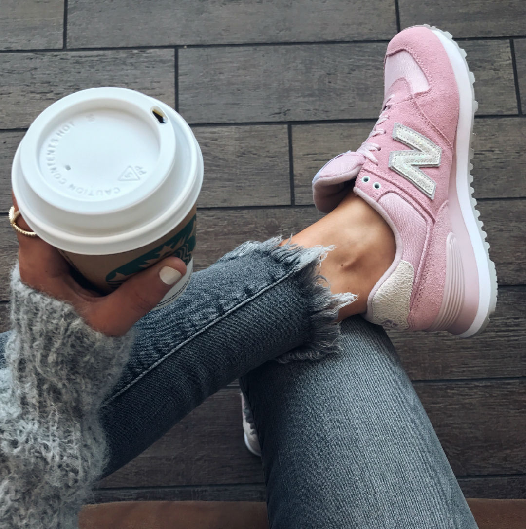 Blogger Sarah Lindner of The House of sequins wearing New Balance 574 Shattered Pearl Casual Shoes pink