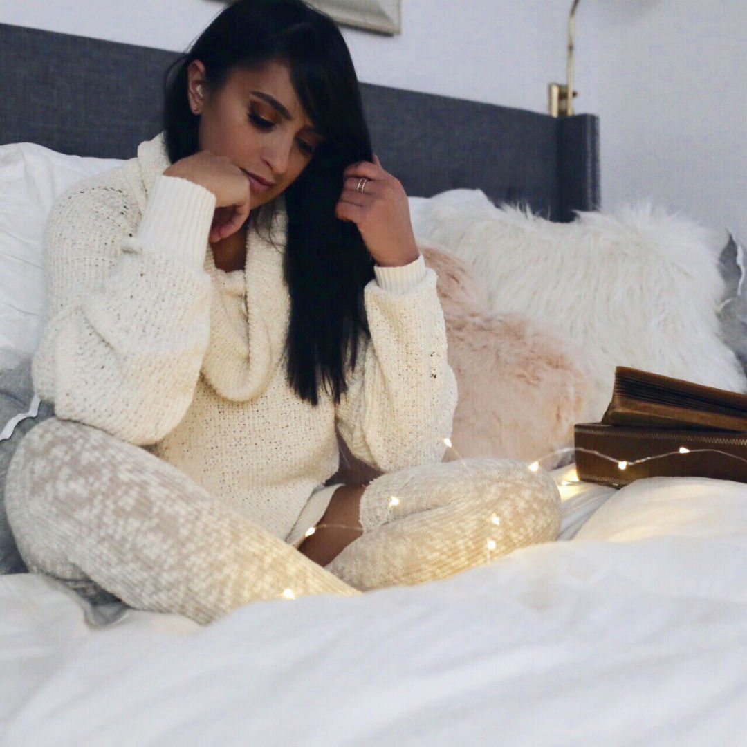 Blogger Sarah Lindner of The House of Sequins must have cozy items for the winter for the bedroom