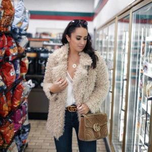 Blogger Sarah Lindner of The House of Sequins wearing Gucci GG Marmont Velvet Medium Shoulder Bag in Beige, 1. State and it is the Chiffon Inset Camisole, Sully Faux Shearling Jacket by Thread & Supply, and Articles of society sarah skinny jeans