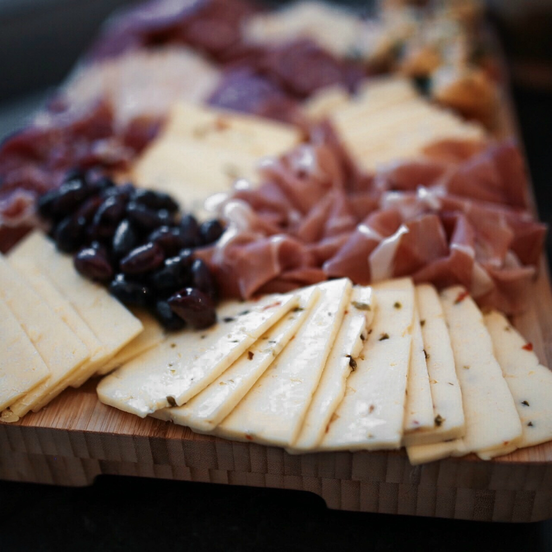Blogger Sarah Lindner of The House of Sequins super bowl cheese board