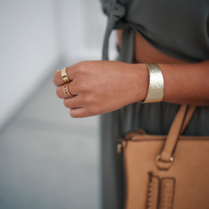 Blogger Sarah Lindner March Must Have Kendra Scott Jewelry
