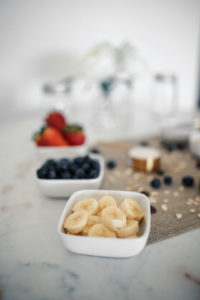 Blogger, Sarah Lindner of The House of Sequins overnight oats recipe