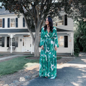 Blogger, Sarah Lindner of The House Of Sequins wearing an Amazon palm print dress