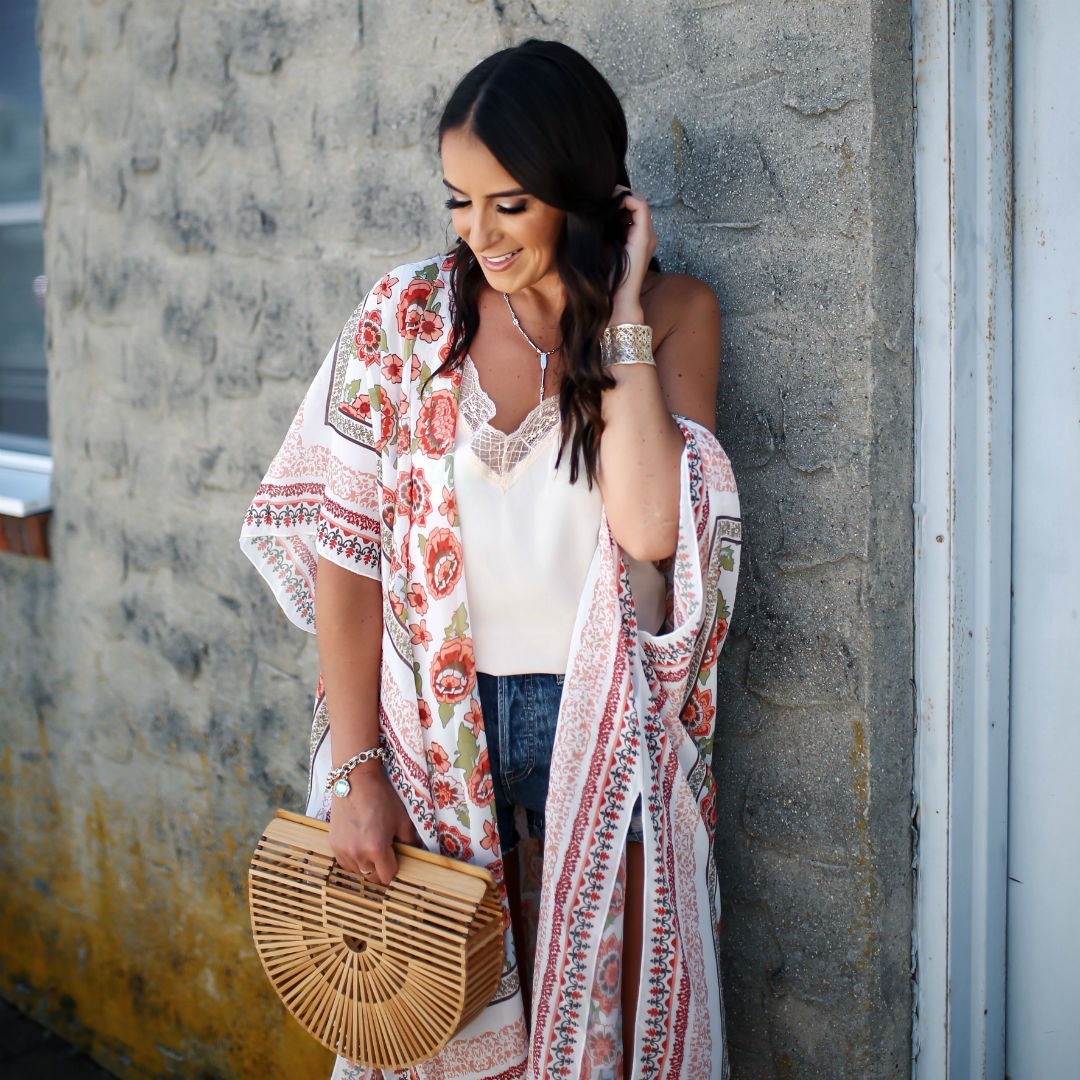 Blogger, Sarah Lindner of The House Of Sequins wearing an amazon kimono and camisole with denim shorts