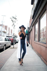 Blogger, Sarah Lindner of The House Of Sequins wearing Express jeans, camisole and cardigan