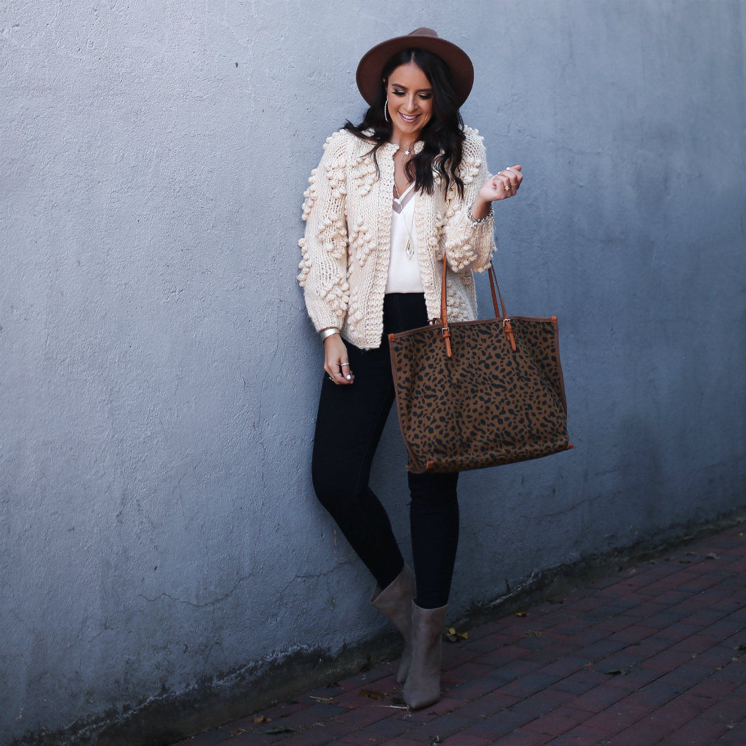 Blogger Sarah Lindner of the House of Sequins wearing Modcloth's Textured Touch Cardigan and Roller Derby Skinny Jeans