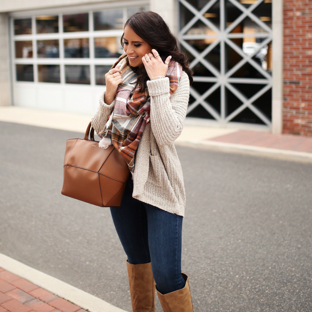 Blogger Sarah Lindner from House of Sequins wearing fall Walmart finds.