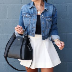Blogger Sarah Lindner of The House of Sequins styling summer outfits.