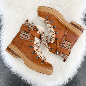 Blogger Sarah Lindner of The House of Sequins sharing fall booties and sneaker haul.
