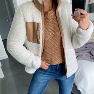 Blogger Sarah Lindner of The Hose of Sequins sharing cozy finds from Abercrombie.