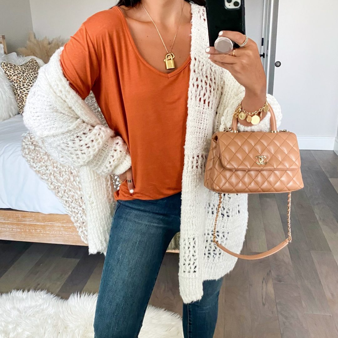 Blogger Sarah Lindner of The House of Sequins styling Amazon Fashion casual fall looks.
