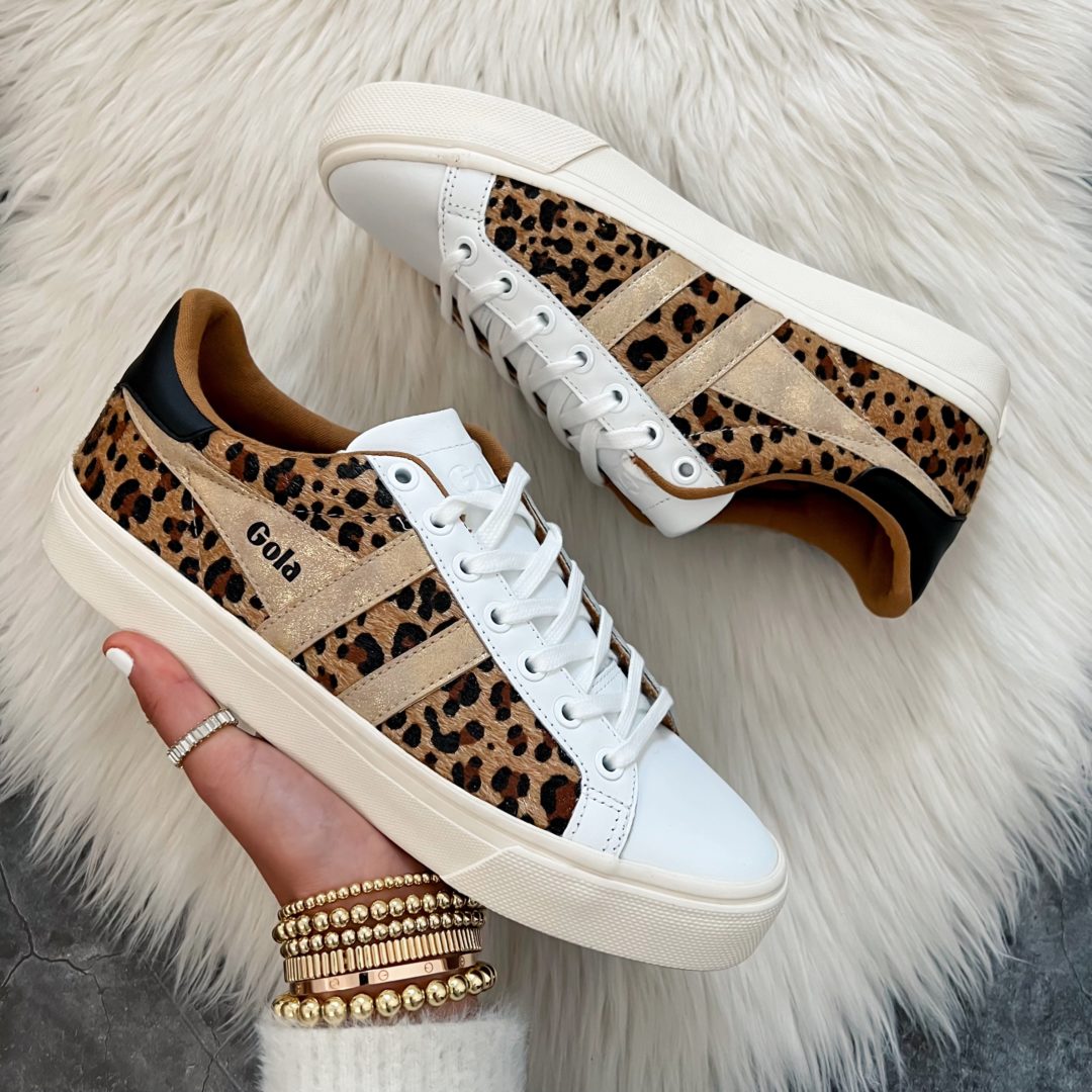 Blogger Sarah Lindner of The House of Sequins sharing Amazon Fashion leopard sneakers.